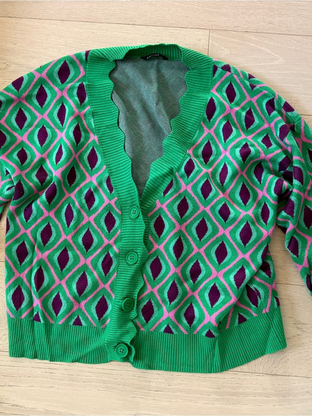 Colorful Green & Pink Patterned Cardigan – Like New size L